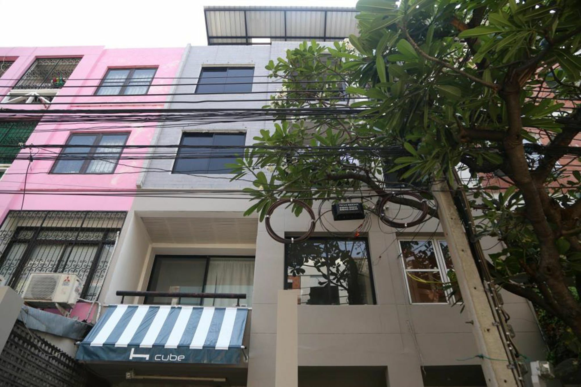 Another Haus Bangkok Exterior foto
