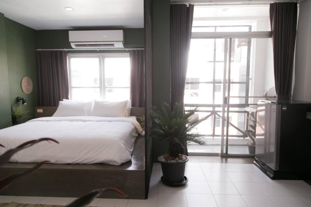 Another Haus Bangkok Exterior foto